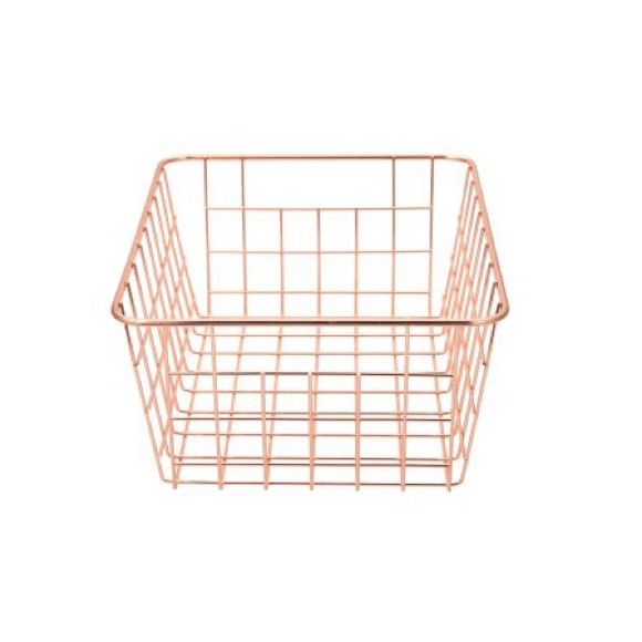 home decor: wire baskets - Picture 4 of 4